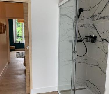 Chateau-Thierry Apartment | Les Remparts de Joussaume Latour