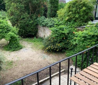 Chateau-Thierry Apartment | Les Remparts de Joussaume Latour