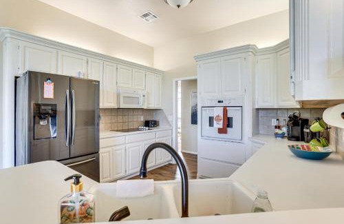 Edmond House | Less Than 1 Mi to Oak Tree National Cozy Getaway!