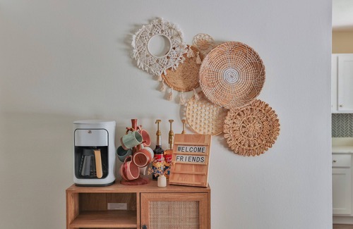 Fairhope House | Less than 1 mile from downtown Fairhope!