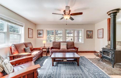 Truckee House | Less Than 15 Mi to 6 Ski Resorts Tahoe Donner Escape!