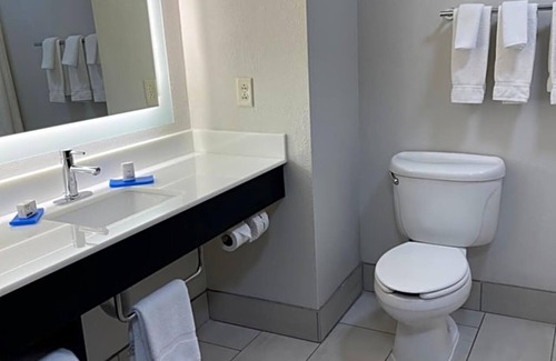 Las Vegas Apartment | Less than a minutes’ drive from Interstate 25, this Las Vegas .