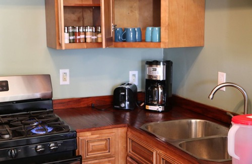 Saint Claude House | Let Us Host You! Incredible Home - The Best FREE Oysters & Beer/Wine/Liquor