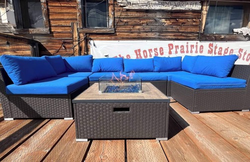 Dillon Cabin | Lewis and Clark Room, Rustic cozy room for 3-4 in historic Grant MT with WiFi