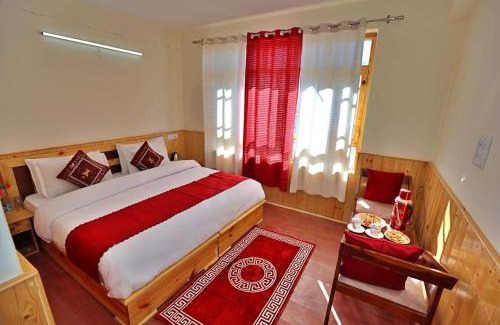 Kaza House | Lhasa Norling Homestay By StayApart