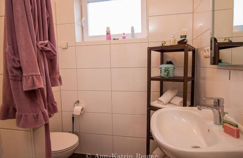 Lietzow Apartment | Lietzow Appartementhaus Möwe Haus Möwe - Ferienwohnung 2 "Fischmöwe"