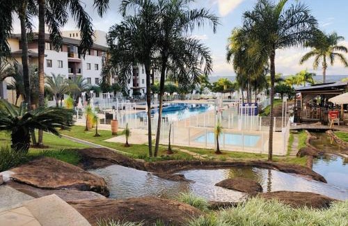 Smin Apartment | Life Resort às margens do lago