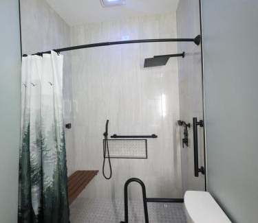 Brevard House | Life's Especially Good Retreat