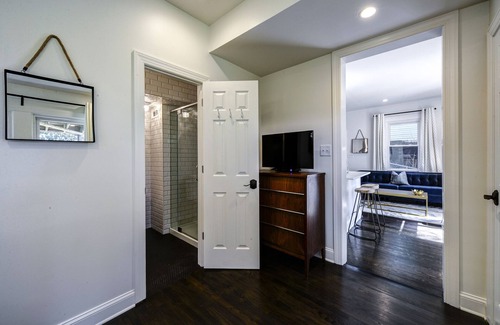 Garden Hills House | Light-filled Cottage in the Middle of it All!