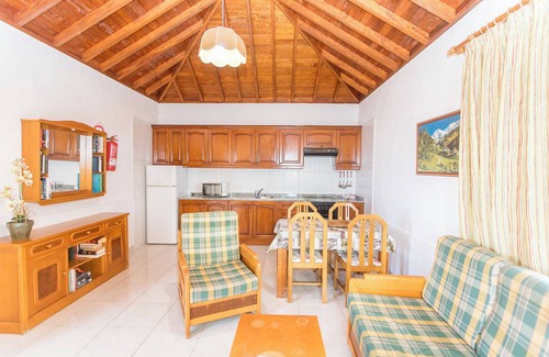 Los Quemados Apartment | Lightbooking Eva B Fuencaliente La Palma con piscina