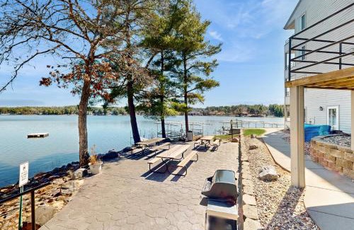 Lake Delton House | Lighthouse Cove Condo Resort: 418