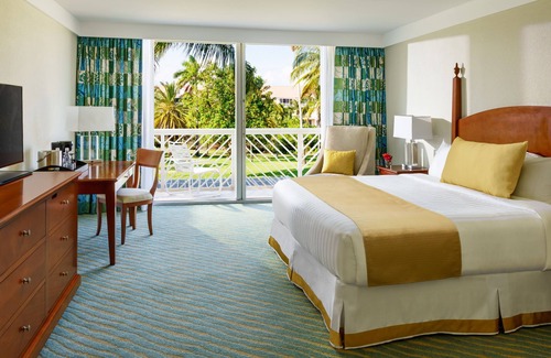 Williams Town Resort | Lighthouse Pointe at Grand Lucayan - All Inclusive