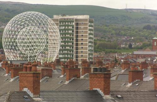 Gaeltacht Quarter House | Lights of Broadway Gaeltacht Quarter