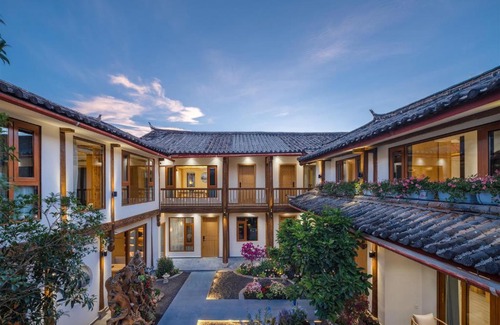 Dayan Old Town Hotel | Lijiang Huaxi River Bank Homestay