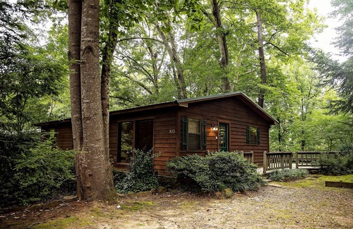 Wilburn House | Lil Shangri-La on the Little Red River -walk in river access