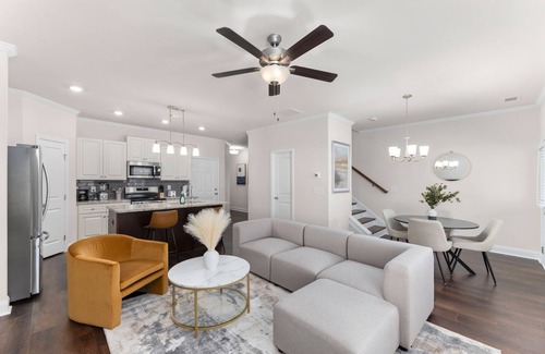 Lilburn House | Lilac Haven on Fulson Dr