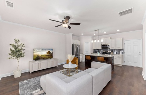 Lilburn House | Lilac Haven on Fulson Dr