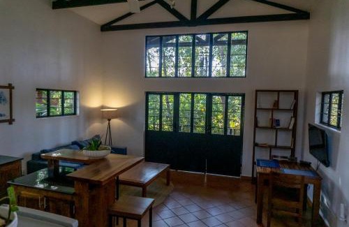 Karatu House | Lilac Hideaway