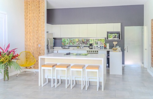 Cahuita House | Lilan Nature, Modern House N°2 with private swimming pool, Tennis and Pickleball