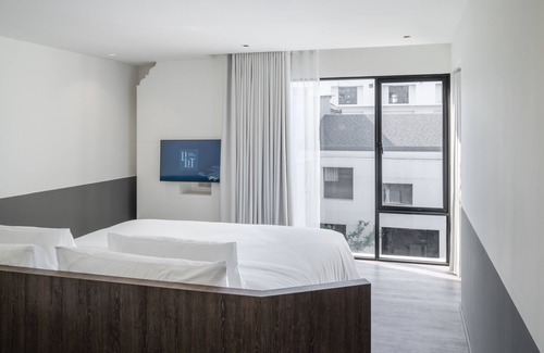 Ban Phan Thom Hotel | Lilit Bang Lumphu Hotel