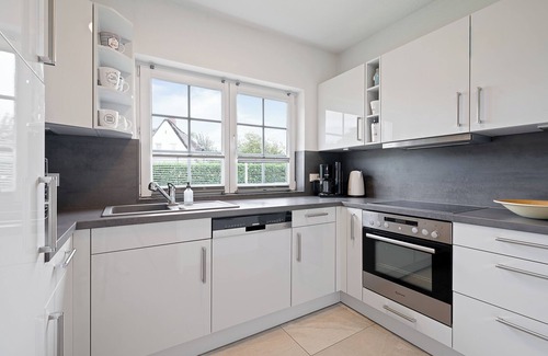 St. Peter-Ording House | Lille Dröm - Thatched roof house in a great location in the Ording district.