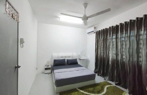 Tasek Gelugor House | Lilly Grove Homestay