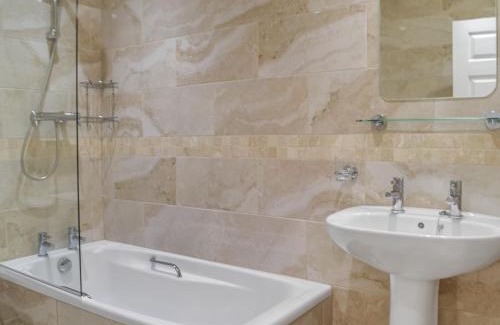 Llanfynydd House | Lily Of The Valley - Uk47133