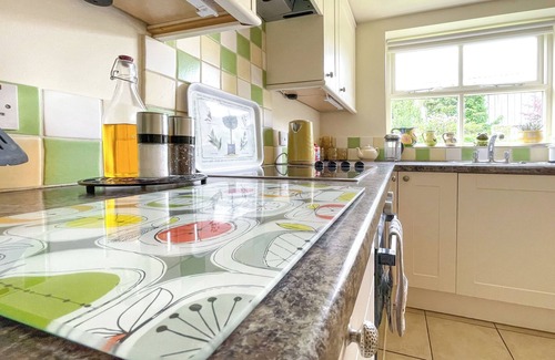 Nassington Cottage | Lily Pad 2 - UK43901