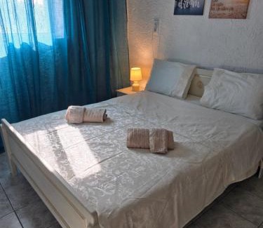 Lambi House | Lily's house near the beach