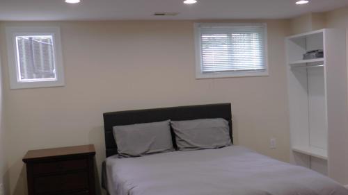 16th Street Heights Apartment | Lincoln Howard House