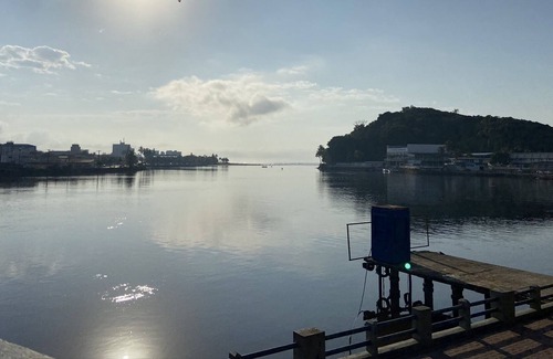 Praia dos Sonhos Apartment | Linda Kitnet in a building facing the sea