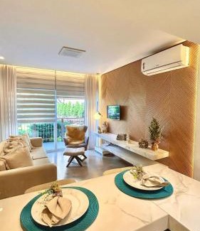 Carniel Apartment | Lindo e Moderno frente p jardim e piscina aquecida