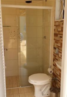 Borborema House | Lindo Rancho no Condomínio Village Tietê a uma quadra do tablado para pesca !