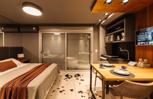 Centro Apartment | Lindo Studio, Central, Com Garagem e Academia!