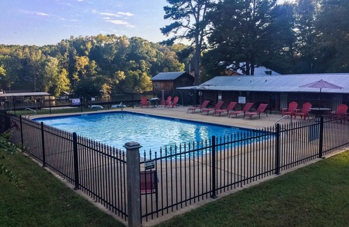 Wilburn Cabin | Lindsey's Resort