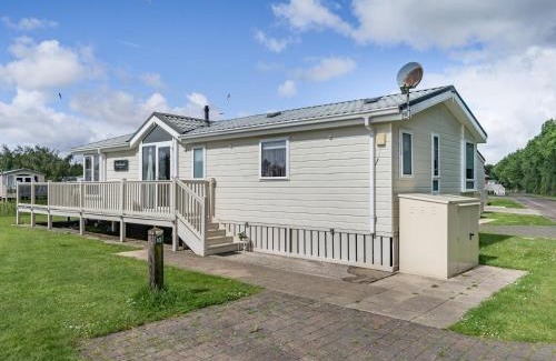 Flookburgh House | Links Lodge