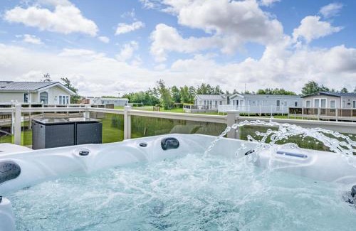 Flookburgh House | Links Lodge