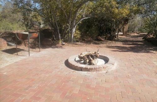 Cullinan Cabin | Lion and Cheetah Sanctuary