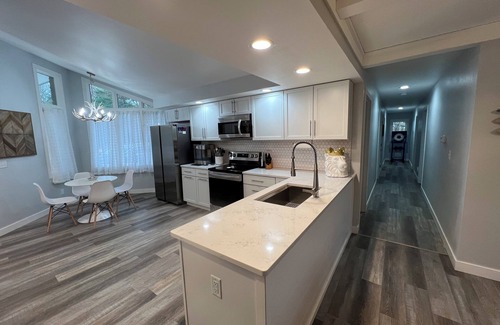 King House | Lion on Otter Lake/Chain O' Lakes Waupaca/Waterfront/Pet Friendly/Private Pier