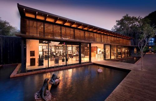 Kruger National Park Cabin | Lion Sands River Lodge