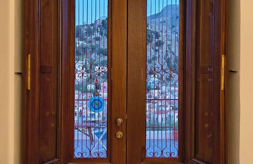 Symi Villa | Lirenou Scala Vista - A historic Symi villa! Breathtaking views, prime location