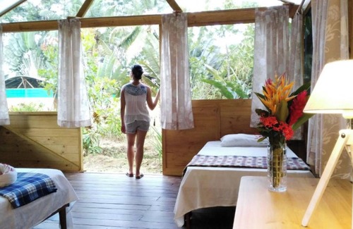 Barra de Pacuare Cabin | Lirio Lodge