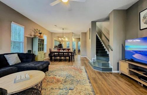 Fort Morgan House | Lite House II at Martinique by ALBVR - Pet Friendly Beach Home, Outdoor & Indoor Pool, Sauna, Hot Tub, Fitness Room, Tennis Courts, Golf Cart, and Just Steps to the Beach