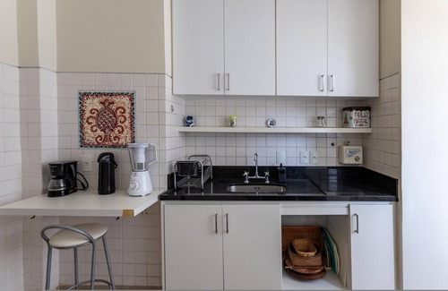 Copacabana Apartment | Literary Sanctuary Near Arpoador Fco501