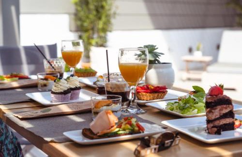 Tinos Town Hotel | Lithos Luxury Suites