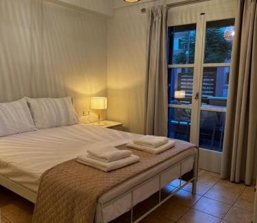 Karlovassi Apartment | LITMUS apartments