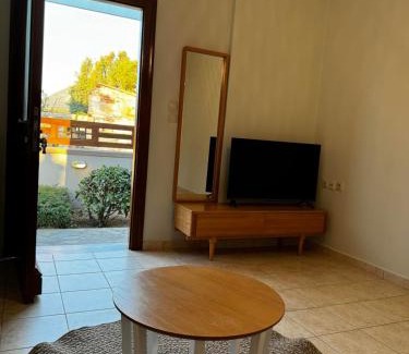 Karlovassi Apartment | LITMUS apartments