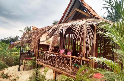 Saunta Vaddo Resort | Little India Beach Cottages