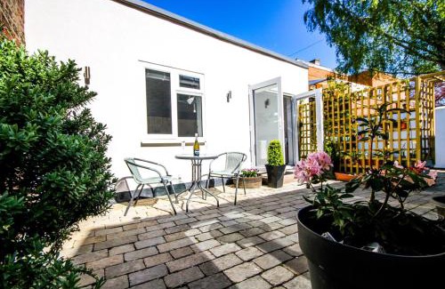 Easingwold House | Little Ings, Modern, idyllic, self-contained hideaway in Easingwold, North Yorkshire