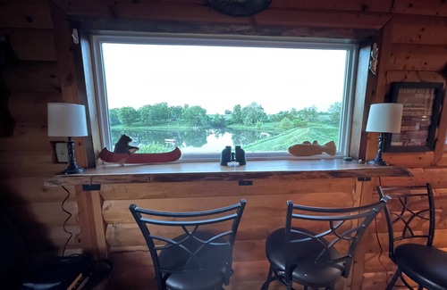 Lucas County Cabin | Little Lake Louise